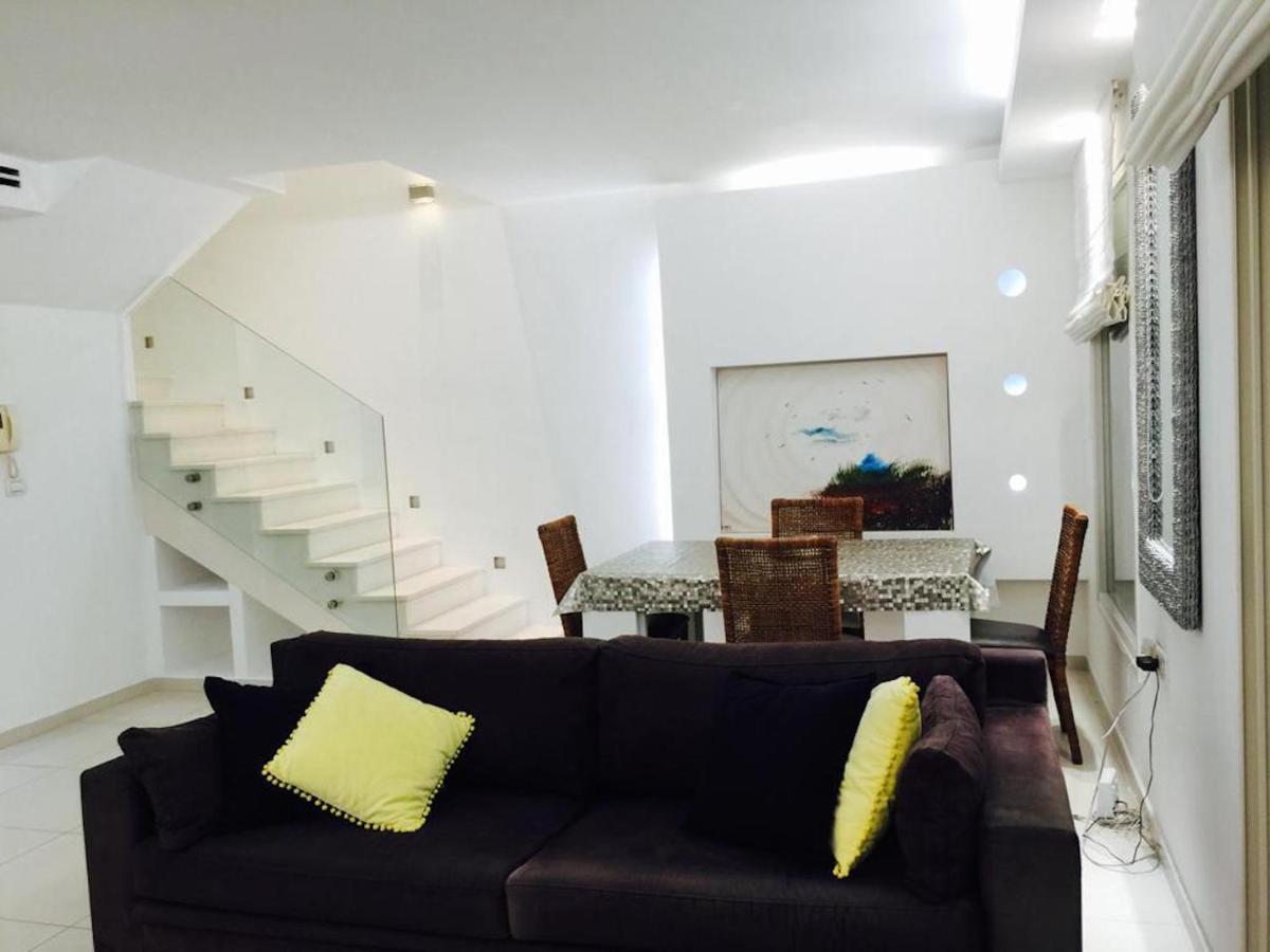 Regency Residence With Pool - Next The Beach Herzelia Buitenkant foto